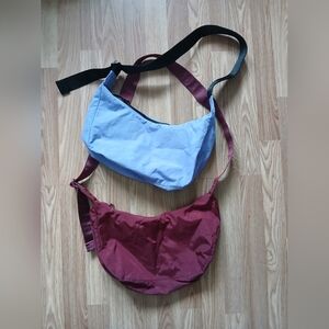 Set of Two Baggu Crescent Bags in Purple and Burgundy